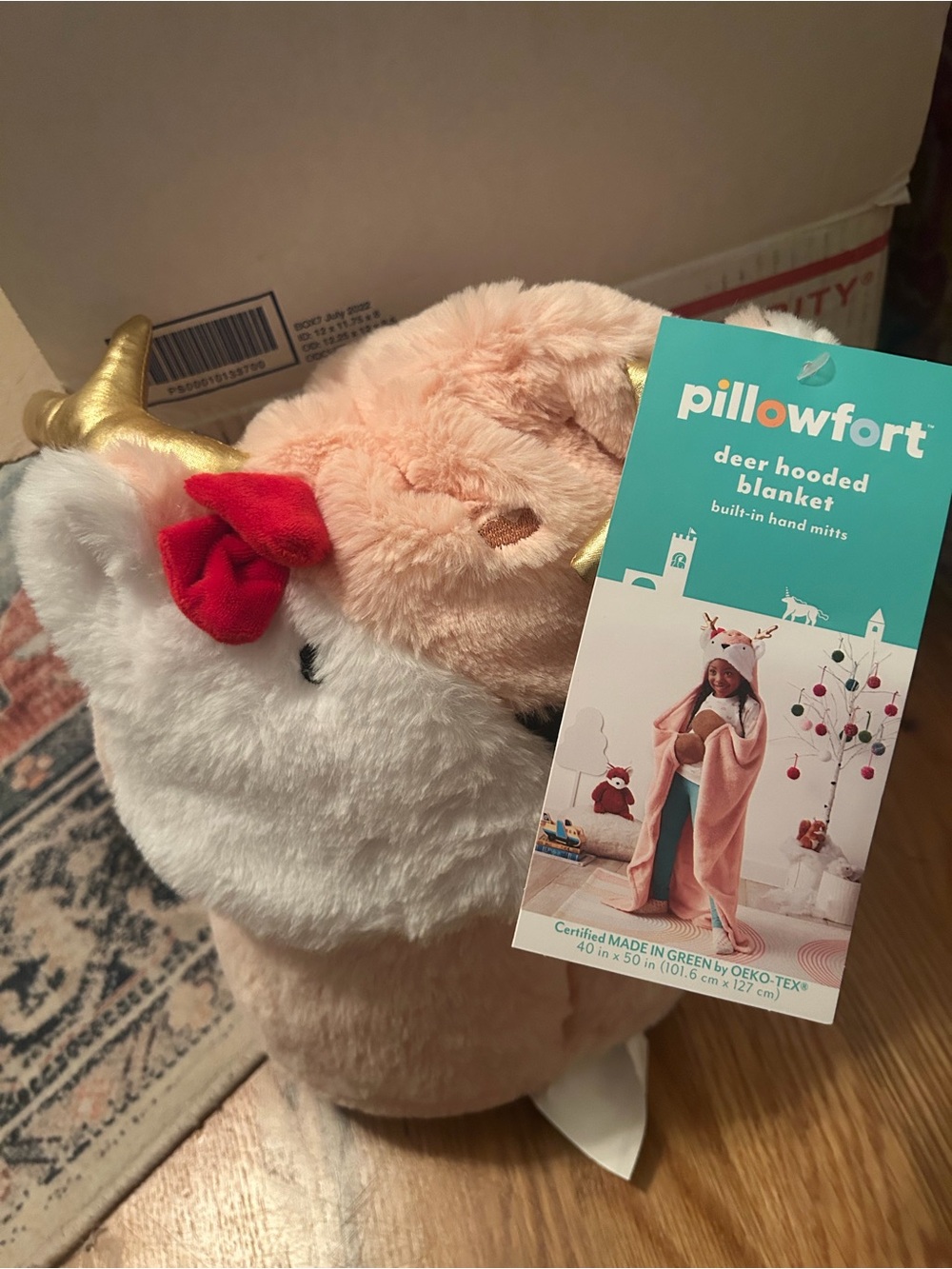 Pillowfort Deer Hooded Plush Blanket - Pink, White & Gold